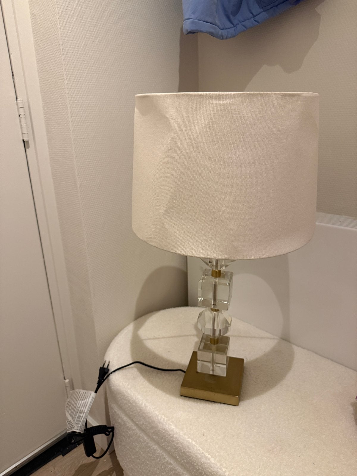 Tafellamp met stoffen kap en kristallen voet (2 stuks), Gebruikt, Wit, Ophalen of Verzenden, Glas