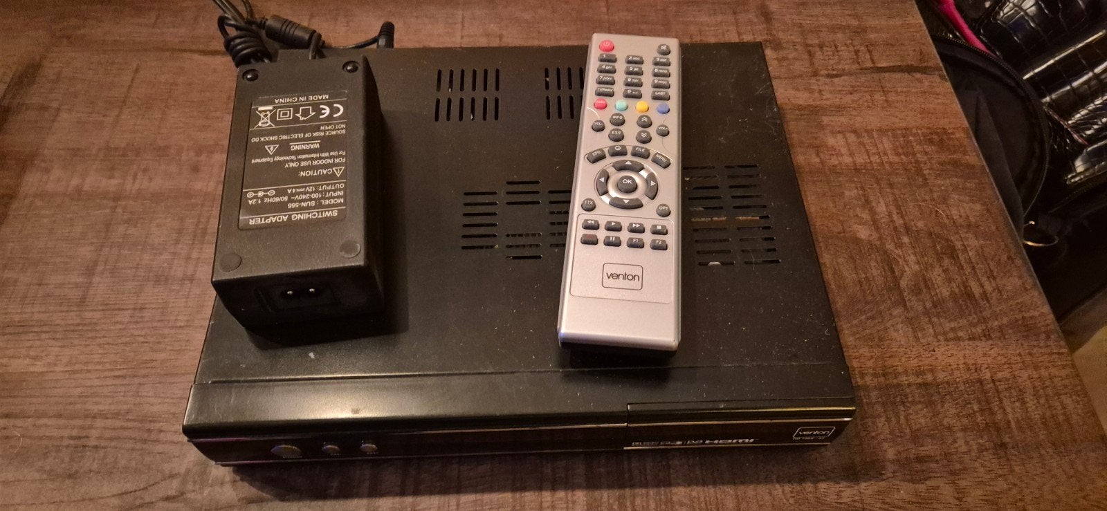 Venton HD100S-S2 Satellietontvanger, Ophalen of Verzenden, Gebruikt, Decoder
