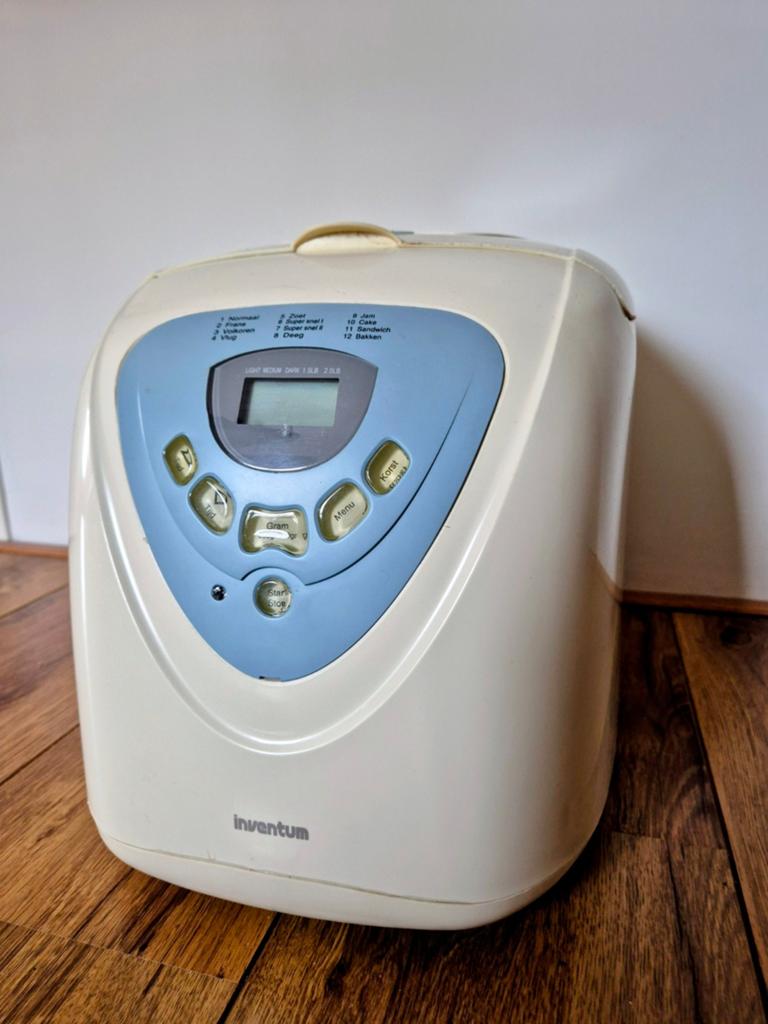 Inventum Broodbakmachine, Witgoed en Apparatuur, Broodbakmachines, Gebruikt, Kijkvenster, 800 tot 1200 gram deeg, Ophalen