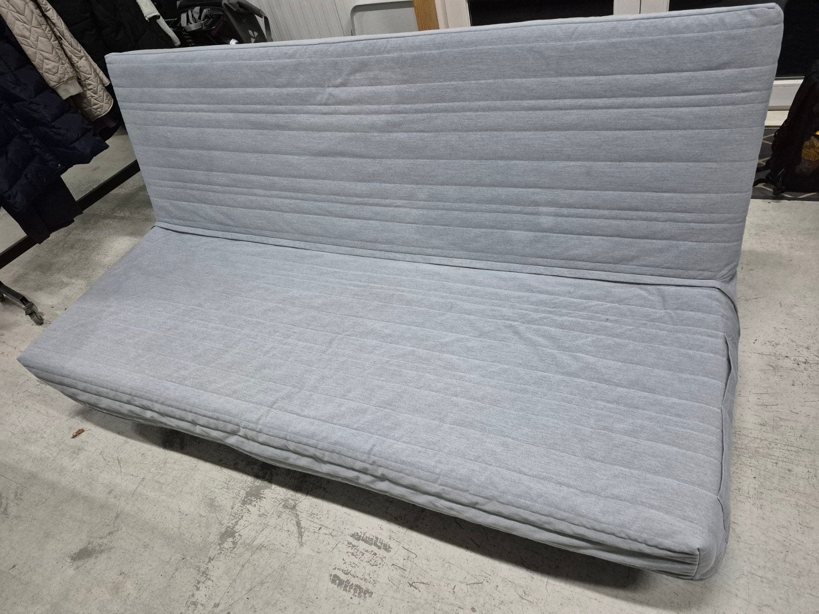IKEA Beddinge slaapbank - Grijs, zo goed als nieuw, Ophalen, Tweepersoons, 140 cm, Zo goed als nieuw