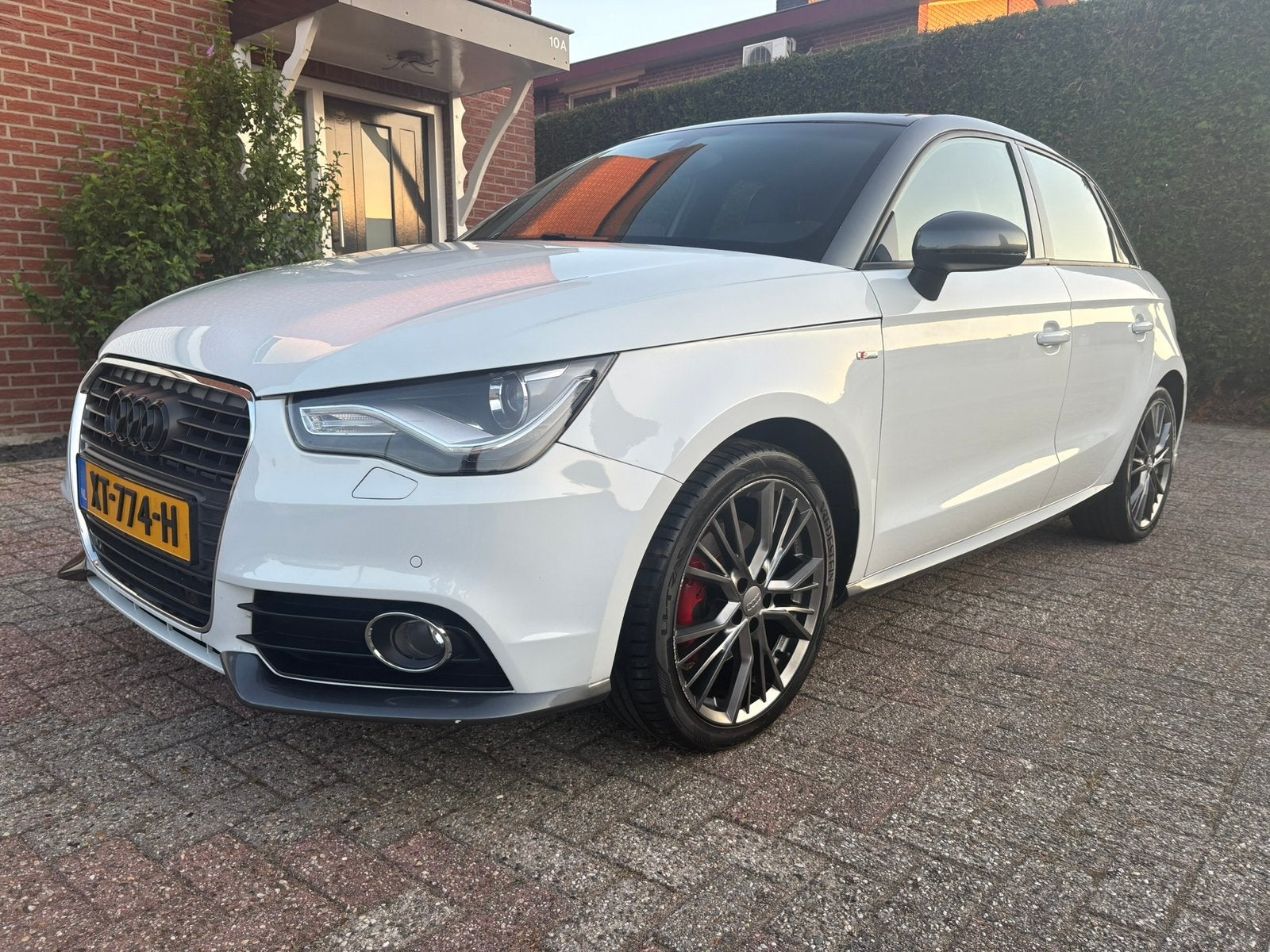 Audi A1 1.4 Tfsi 136KW Sportback S-tron 2012 Wit, Auto's, A1, 4 cilinders, 4 stoelen, Wit