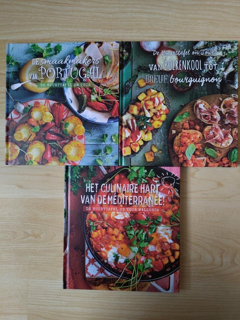 3 Aviko kookboeken, Ophalen of Verzenden, Gelezen