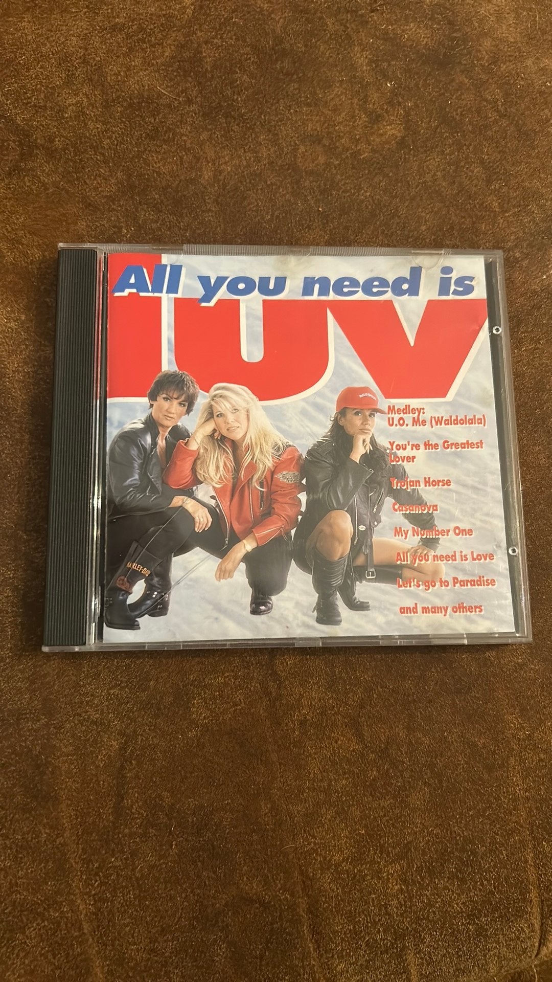 Luv - all you need is luv, Ophalen of Verzenden, Zo goed als nieuw