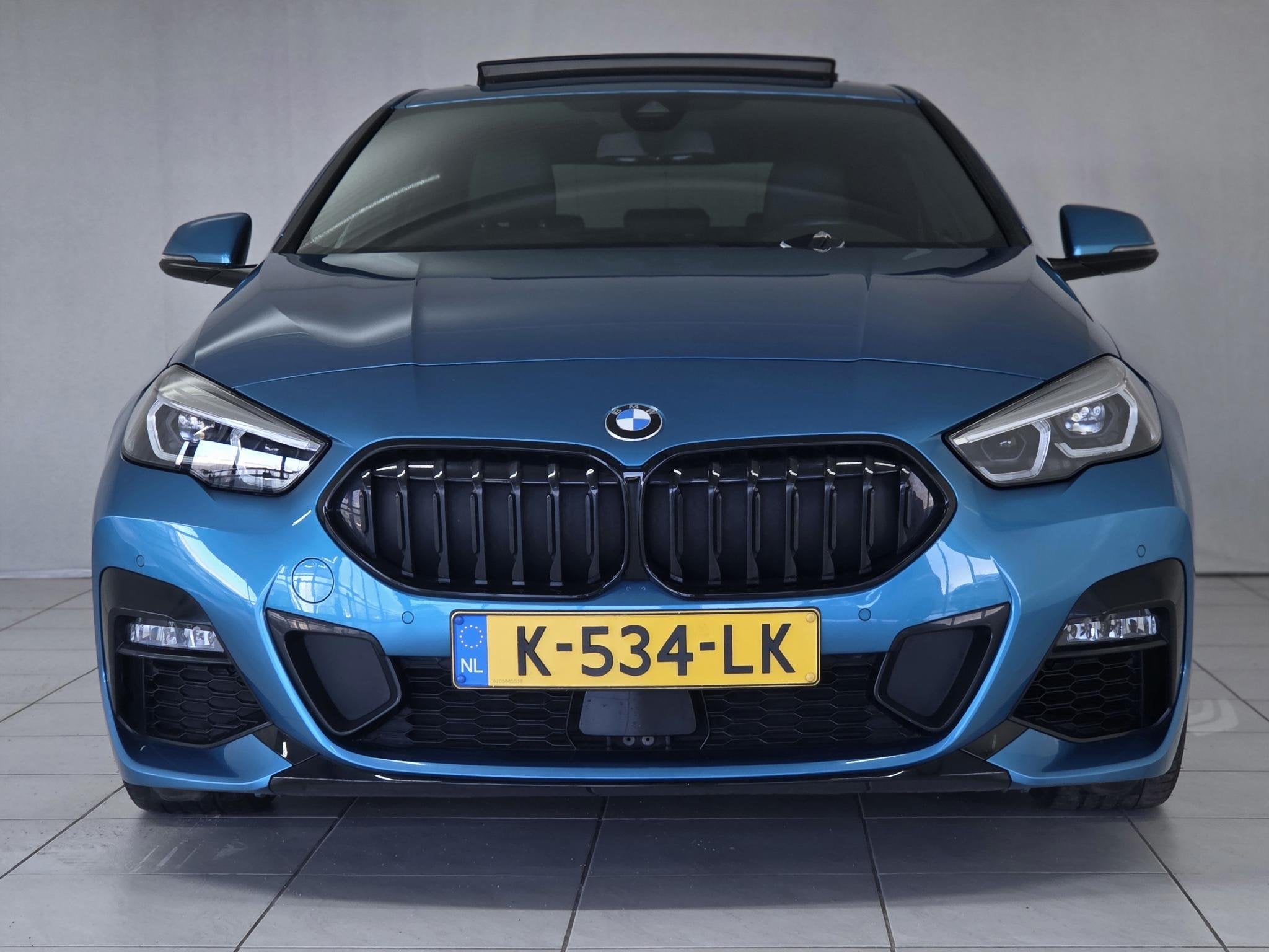 BMW 2-serie Gran Coupé 220i Executive Edition M Sport | App, Auto's, 1998 cc, Gebruikt, 4 cilinders, Blauw