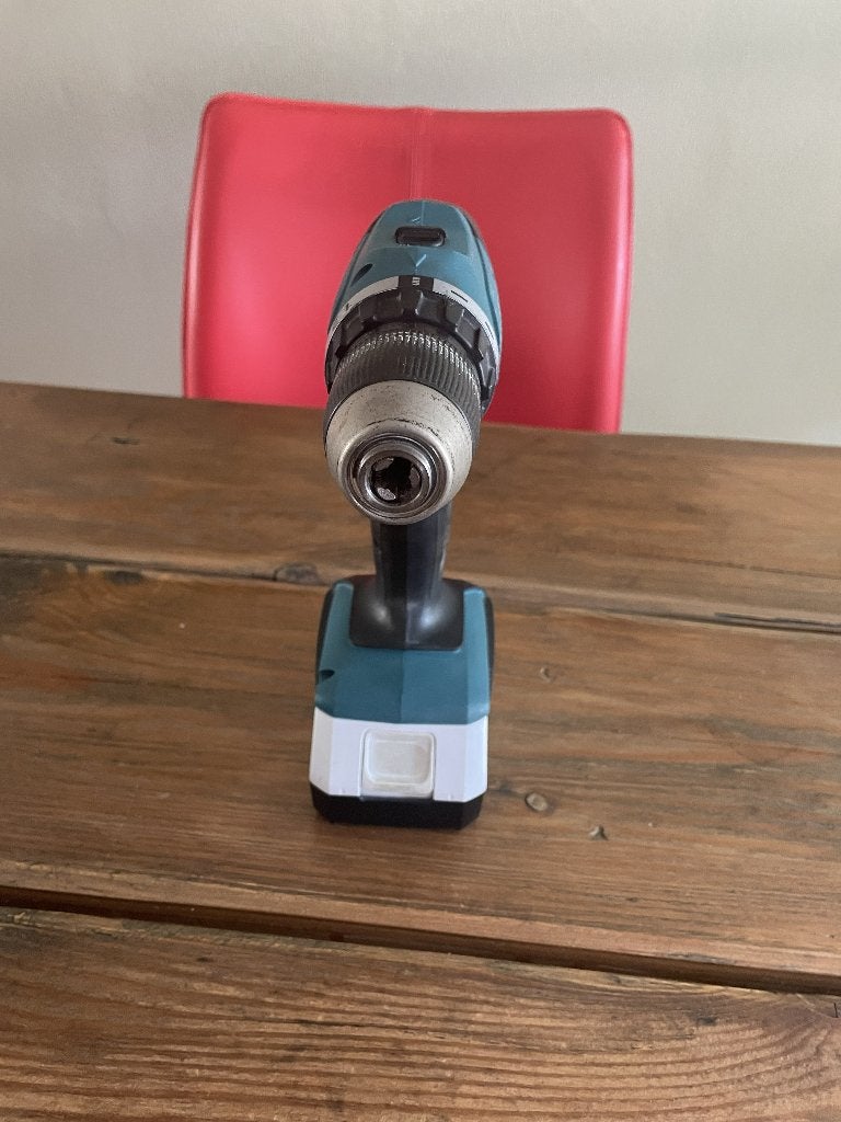Makita DF457DWE Boor-/schroefmachine set, Variabele snelheid, Ophalen of Verzenden, Minder dan 400 watt, Zo goed als nieuw