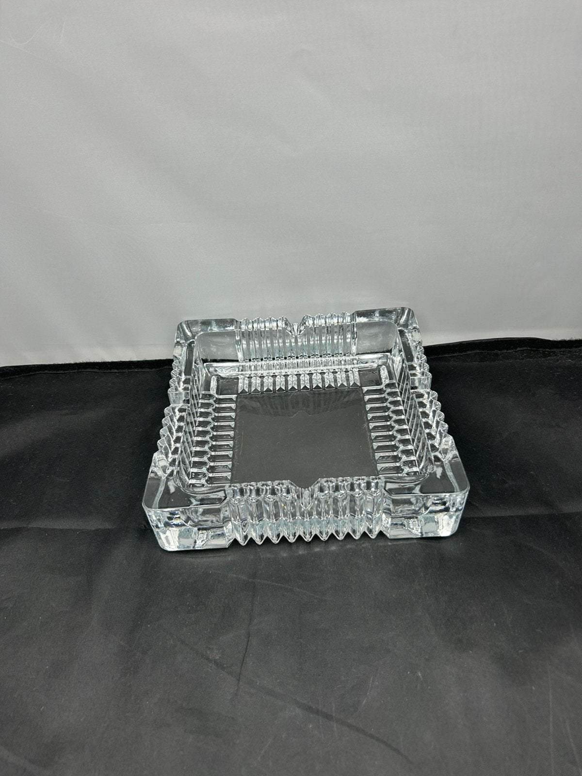 Grote zware glazen asbak - vintage design, Antiek en Kunst, Ophalen of Verzenden