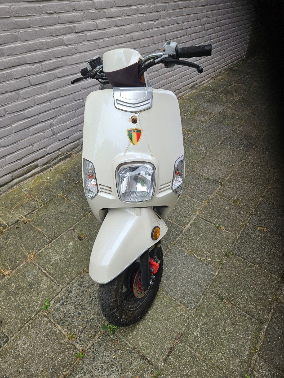 Btc met blauw kenteken, Fietsen en Brommers, Brommeronderdelen | Scooters, Ophalen, Gebruikt, Overige typen, Overige merken