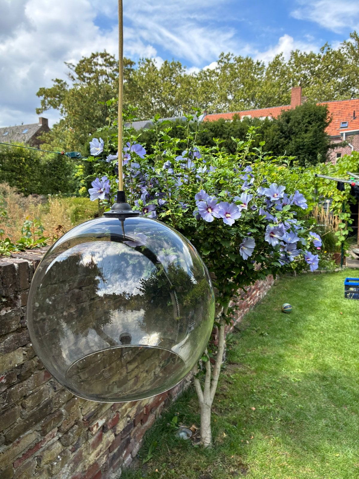 Grote glazen bol hanglamp - vintage design, Huis en Inrichting, Lampen | Hanglampen, Ophalen, Gebruikt, Glas, E27 (groot)