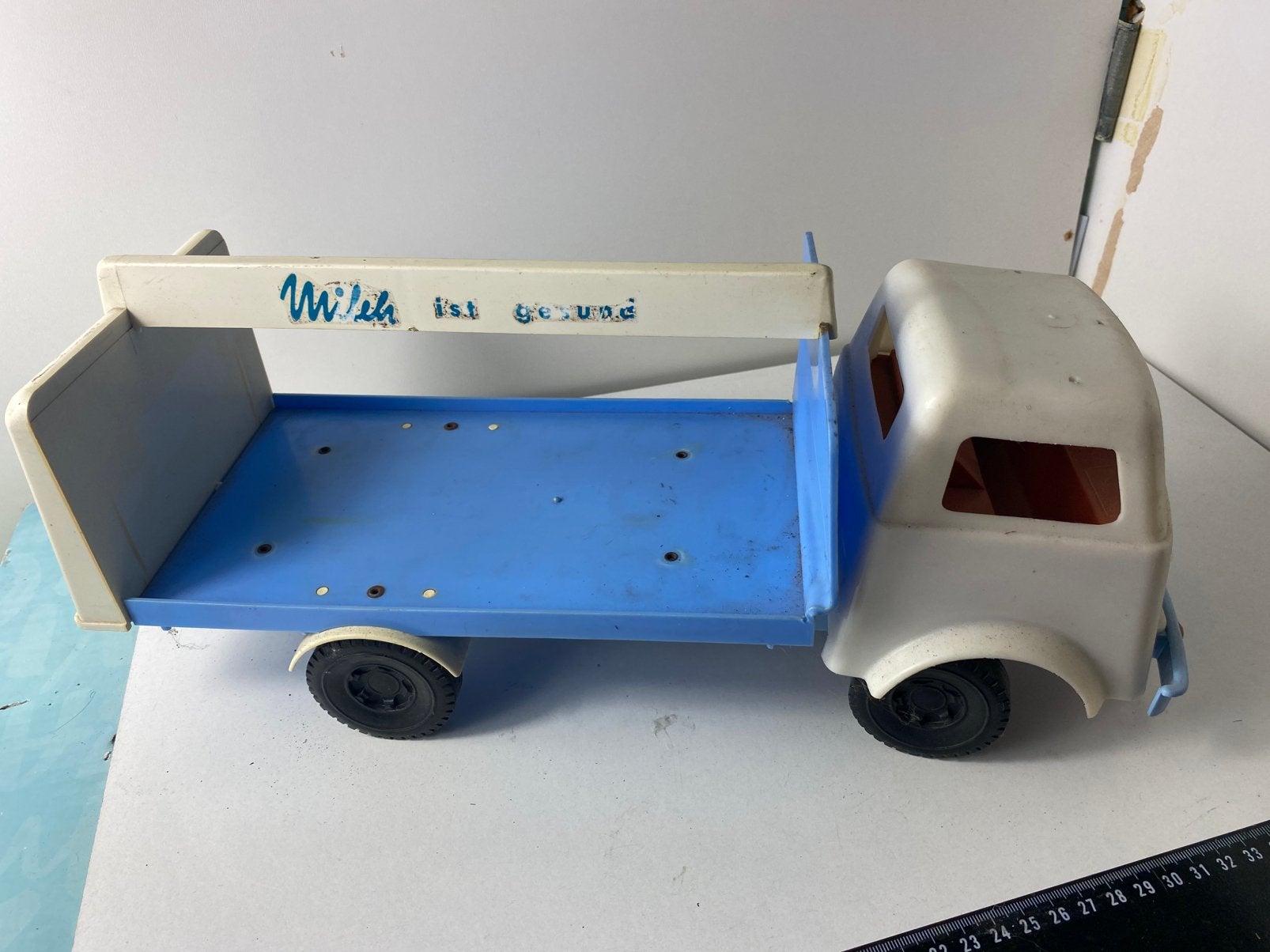 Melkwagen “merk schildkrot”-daf cabine-met tekst trink milch, Ophalen of Verzenden