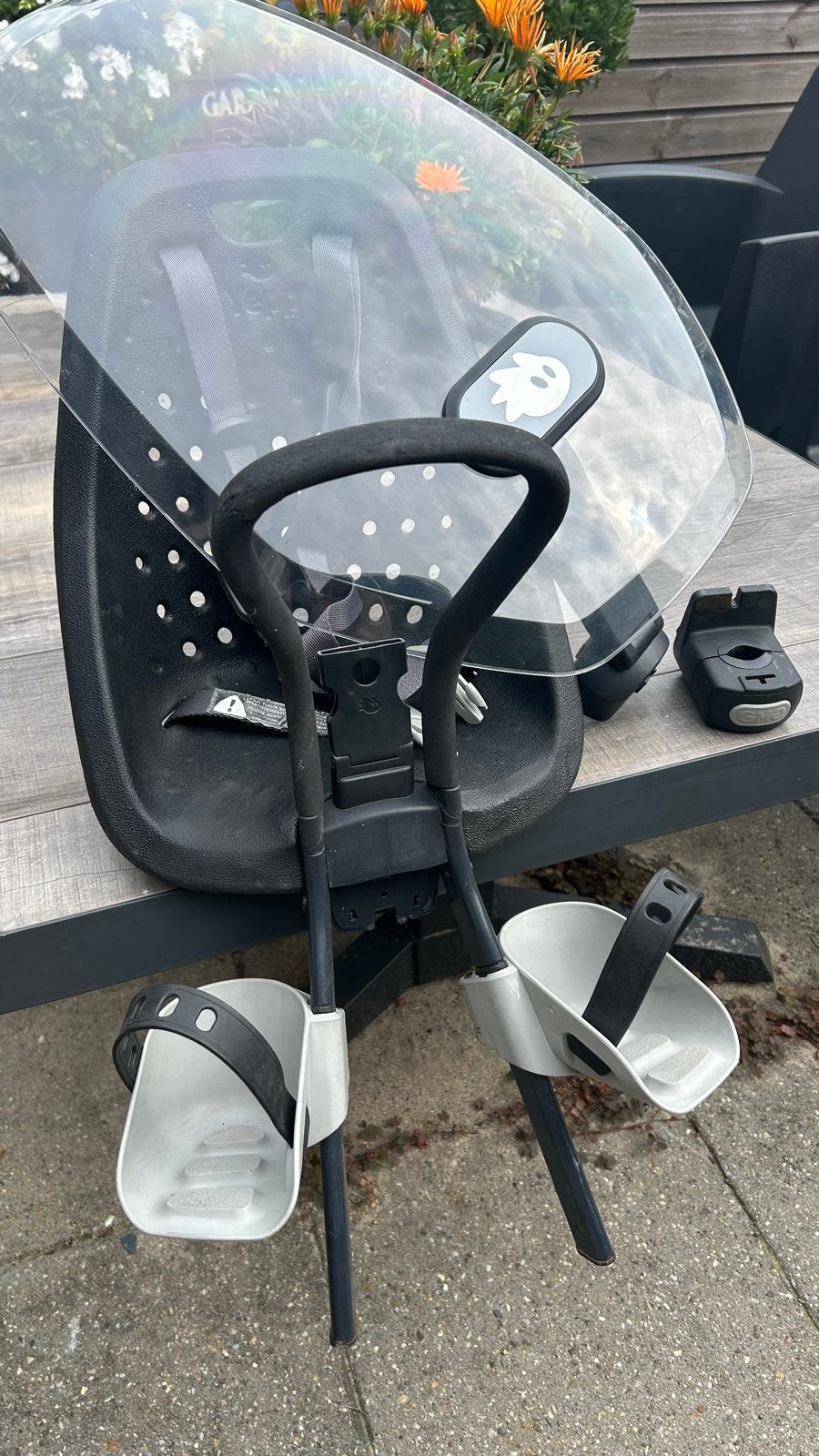 Yepp Mini fietsstoeltje met windscherm, Fietsen en Brommers, Fietsaccessoires | Fietsstoeltjes, Ophalen, Voorzitje, 0 t/m 13 kg