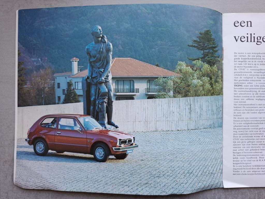 Honda Civic brochure, Ophalen of Verzenden, Gelezen, Honda