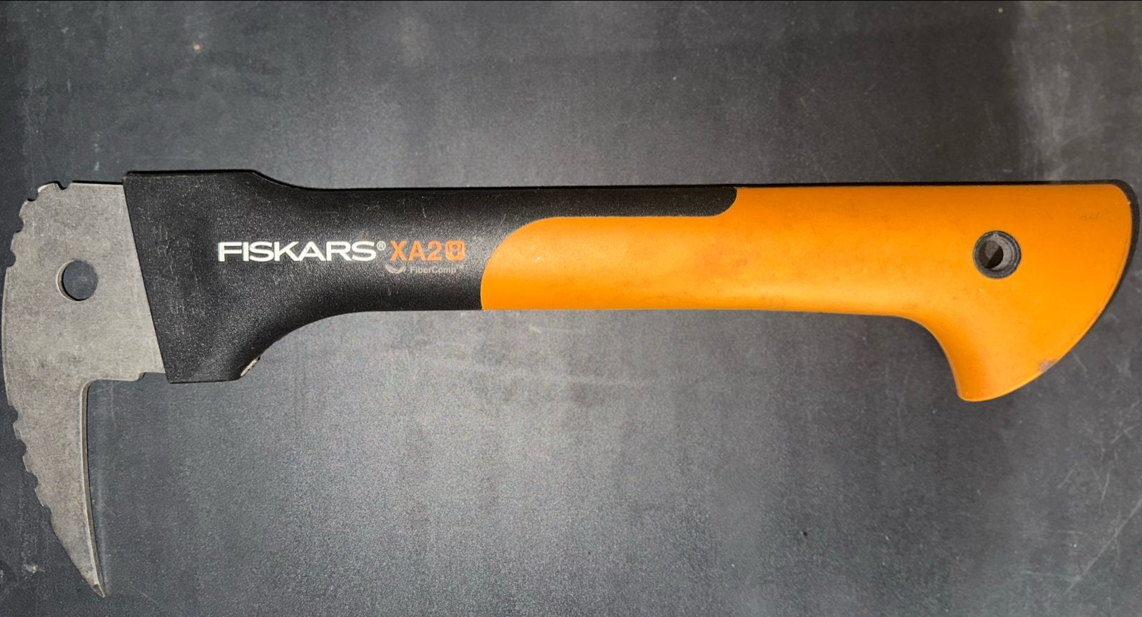 Fiskars XA20 Wortelbijl - Gebruikt, Ophalen of Verzenden, Gebruikt, Overige typen, Overige merken