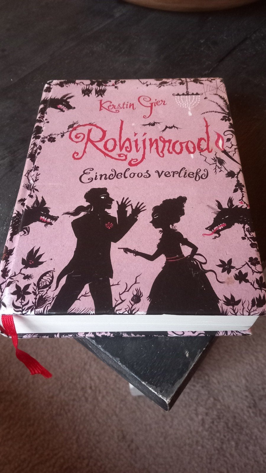 Robijnrood: Eindeloos verliefd - Kerstin Gier, Boeken, Romans, Zo goed als nieuw, Nederland, Ophalen