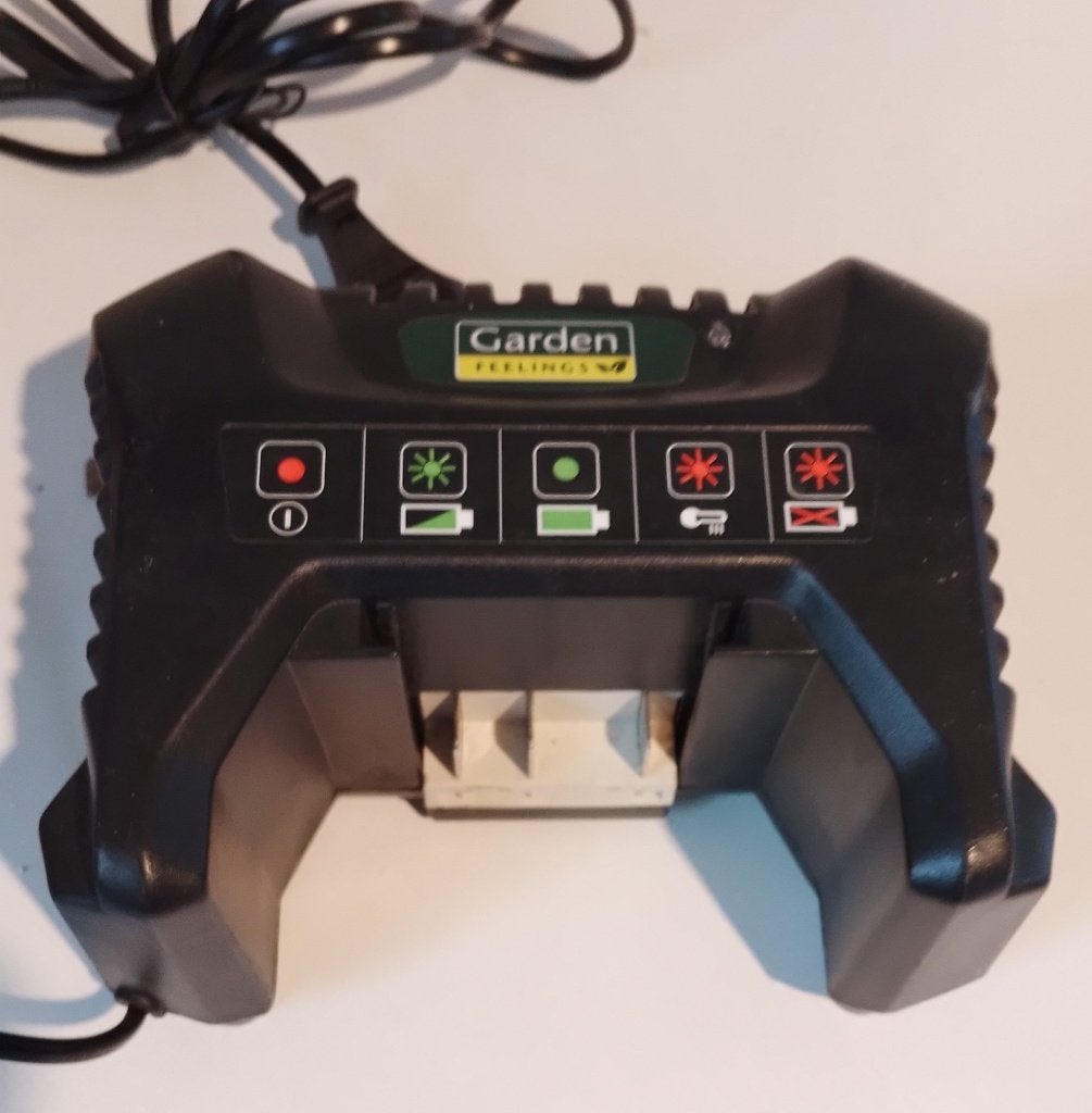 Oplader GardenFeeling Grasmaaier, Tuin en Terras, Grasmaaiers, Ophalen of Verzenden, Zo goed als nieuw, Onbekend
