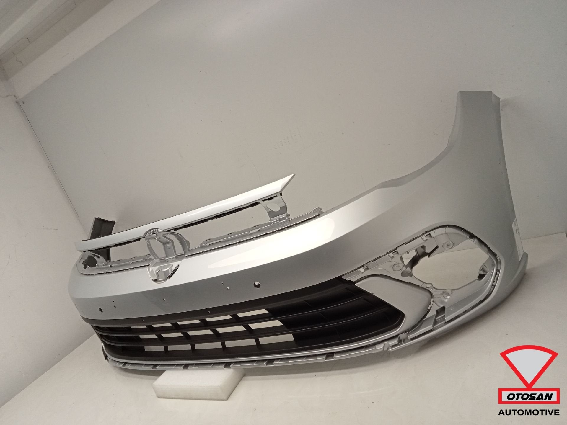 VW Polo 2G 2017-2021 Origineel! Voorbumper Bumper 4xPDC, Auto-onderdelen, Gebruikt, Volkswagen, Volkswagen AG, Bumper