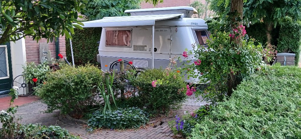 Eriba familia 230GT mover 2003, Standaardzit, Tot en met 2, 750 - 1000 kg, Particulier