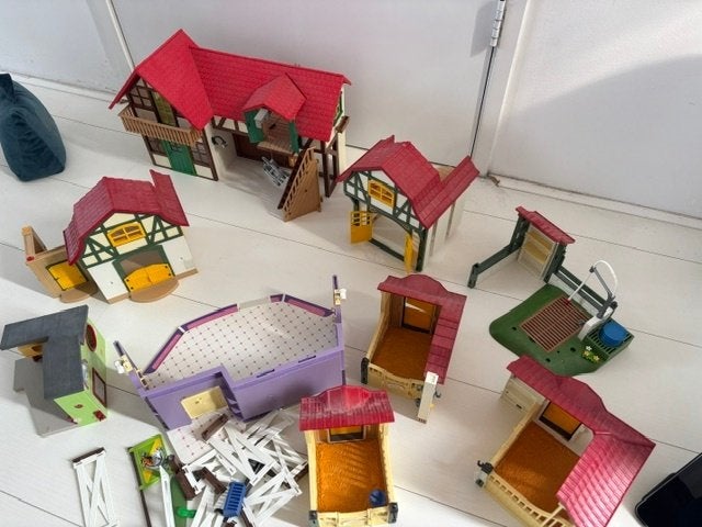 Playmobil Manege / Paardenboerderij - Heel veel extra's!, Kinderen en Baby's, Ophalen, Zo goed als nieuw, Complete set, Gebouw