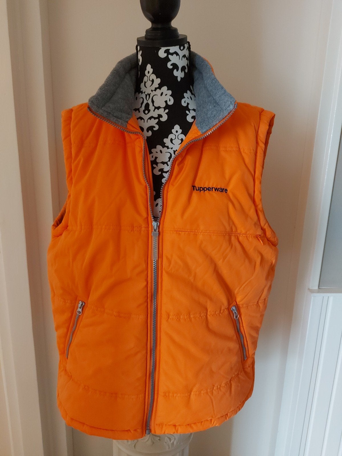 Oranje bodywarmer L, Ophalen of Verzenden, Zo goed als nieuw, Oranje