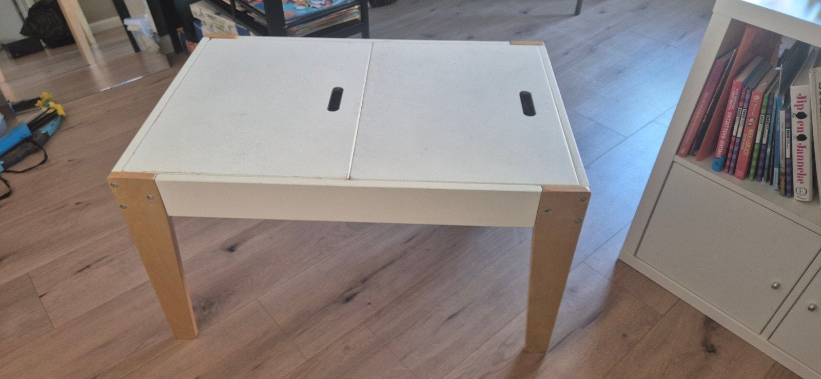 Speeltafel met opbergruimte voor speelgoed, Ophalen, Gebruikt, Jongen of Meisje