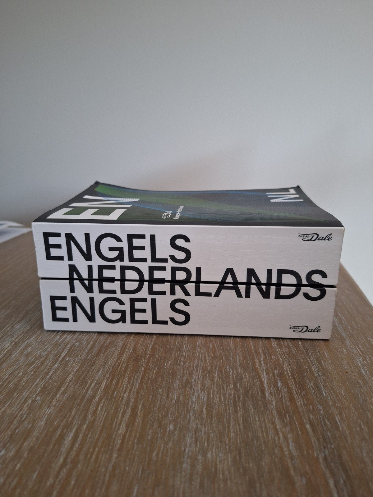 Woordenboek Engels/Nederlands en Nederlands/Engels, Boeken, Woordenboeken, Ophalen of Verzenden, Zo goed als nieuw, Van Dale, Engels