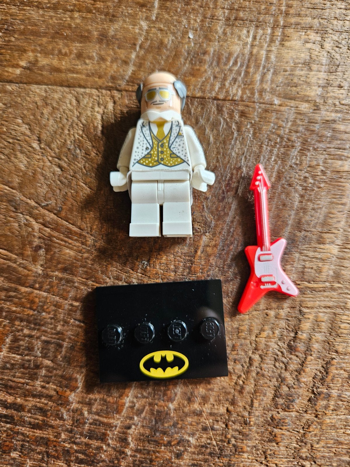 Lego Disco Alfred Pennyworth Minifiguur met Gitaar, Ophalen of Verzenden, Zo goed als nieuw, Jongen of Meisje