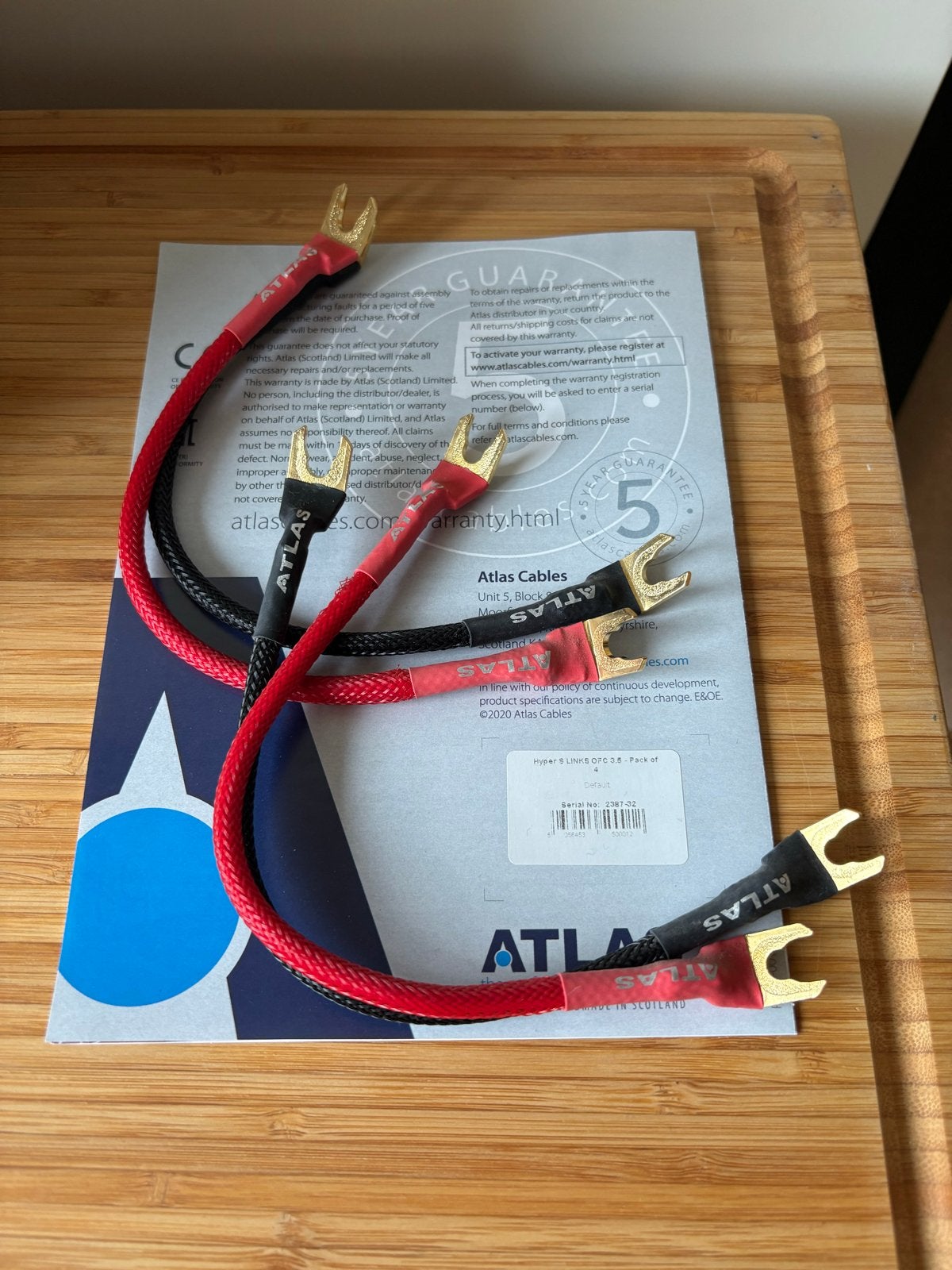 Atlas Hyper Jumpers - Hoogwaardige Audio Jumpers, Ophalen of Verzenden, Zo goed als nieuw, Minder dan 2 meter, Luidsprekerkabel