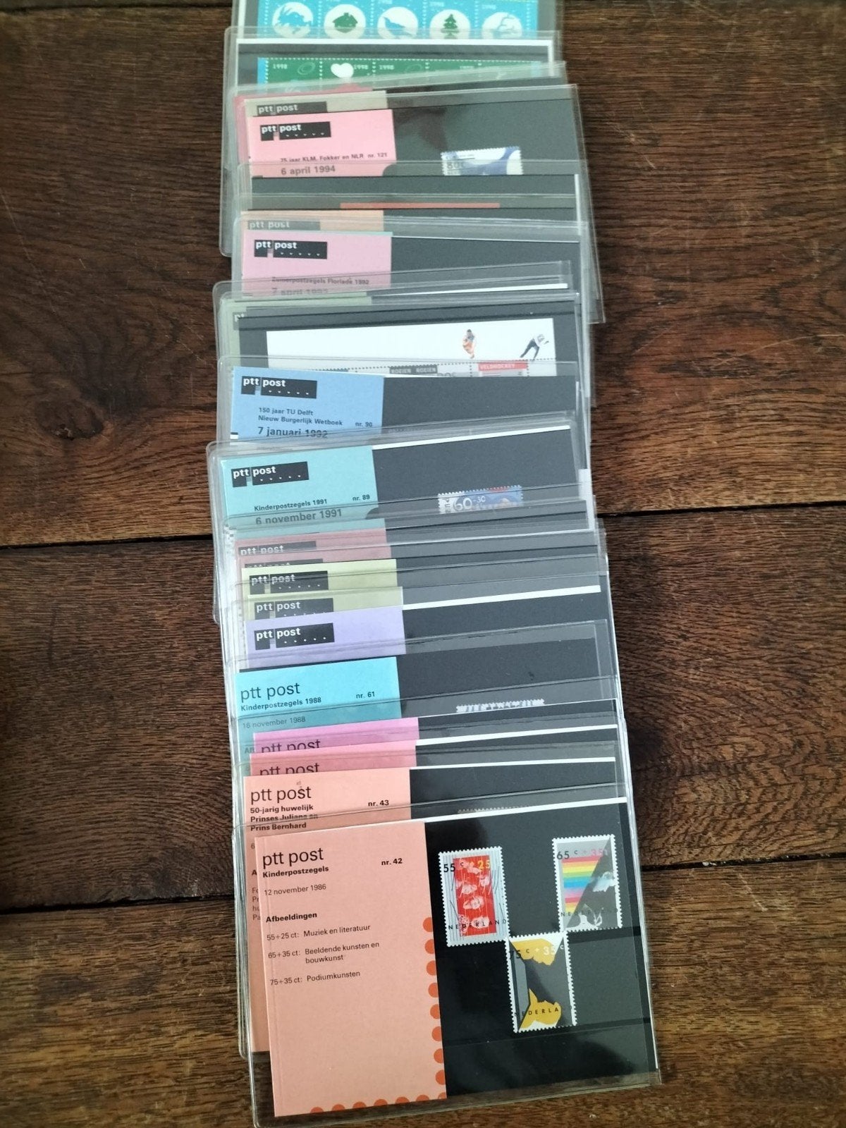 Grote collectie PTT Postzegelmapjes (199 stuks), Postzegels en Munten, Ophalen of Verzenden, Postfris