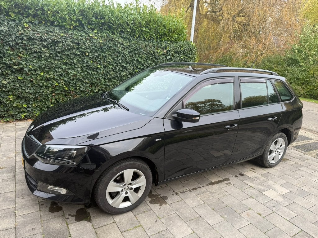 Skoda Fabia 1.0 TSI Greentech 95pk 2018 Zwart, Auto's, Voorwielaandrijving, 40 €/maand, Zwart, 95 pk