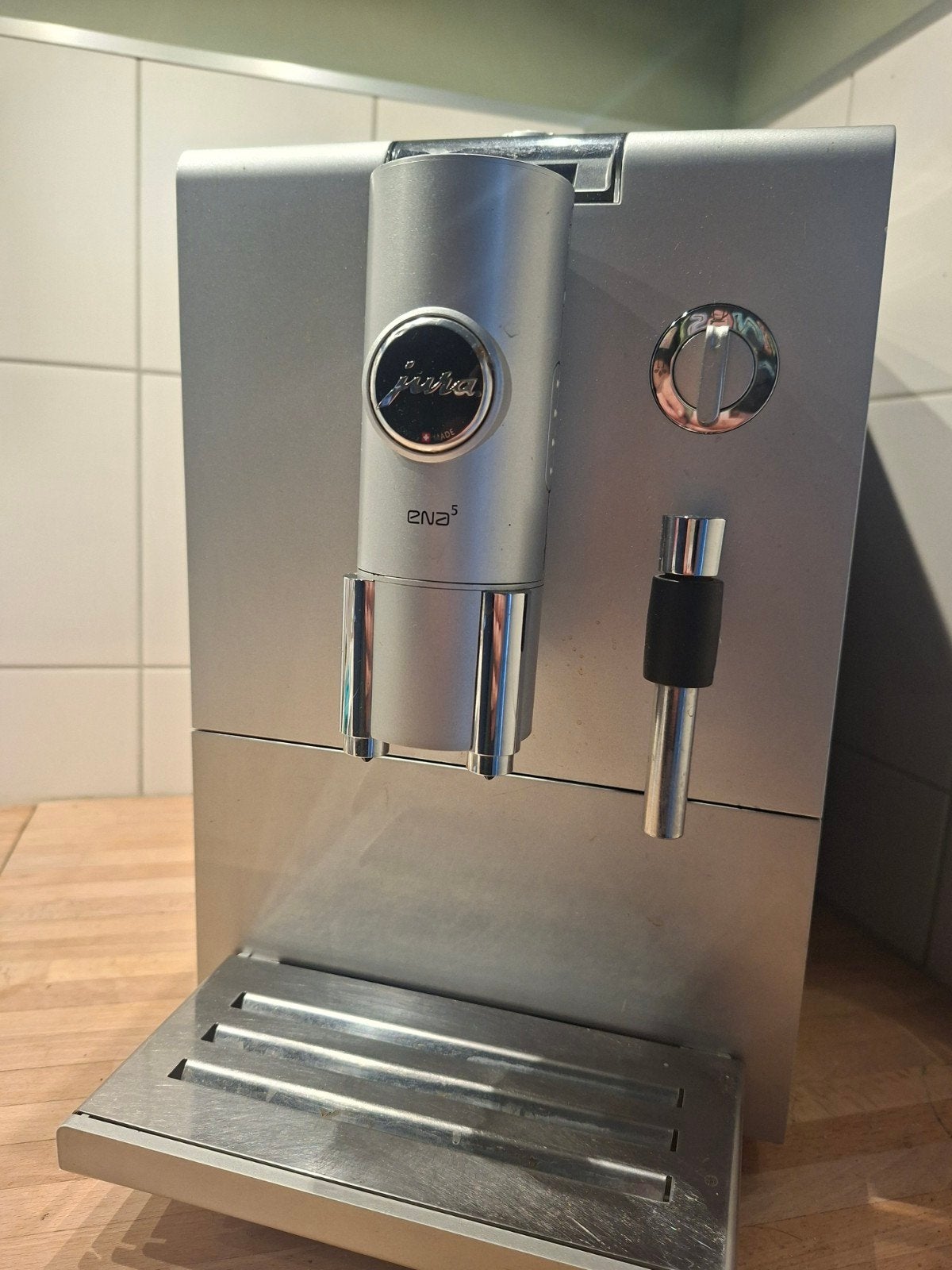 Jura ENA 5 koffiemachine - zilver, Witgoed en Apparatuur, Koffiezetapparaten, Ophalen, Gebruikt, Koffiemachine, Koffiebonen