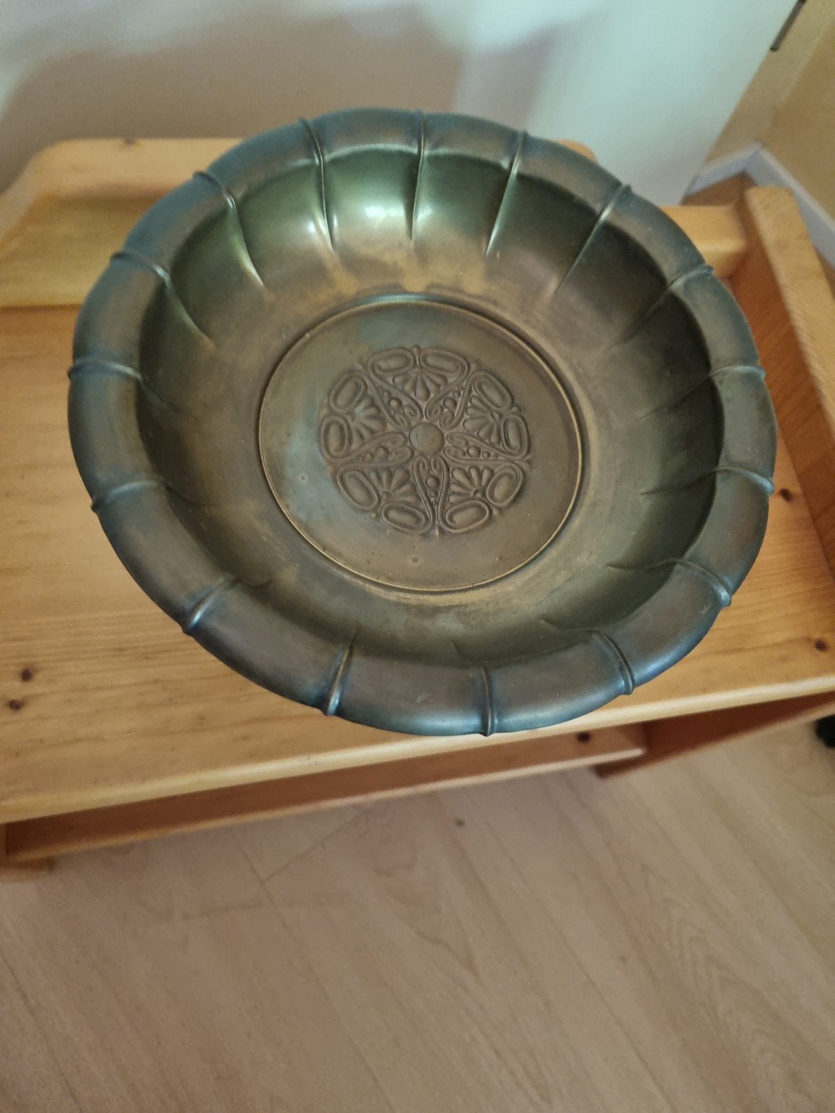Antieke bronzen schaal op voet, decoratief, Antiek en Kunst, Ophalen of Verzenden