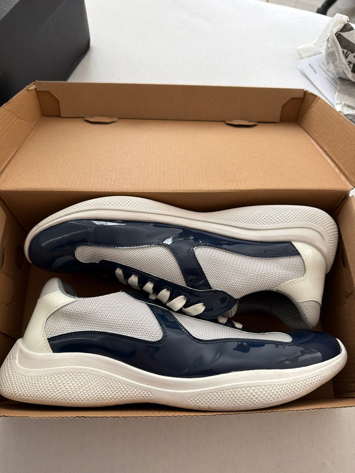 Prada sneakers - Zeer schoon, geschikt voor brede voeten, Kleding | Heren, Blauw, Ophalen of Verzenden, Sneakers of Gympen, Gedragen
