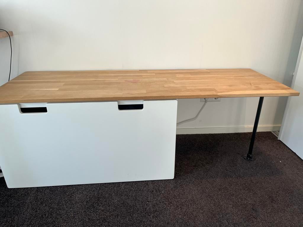 Ikea bureau 150 cm, Ophalen, Zo goed als nieuw