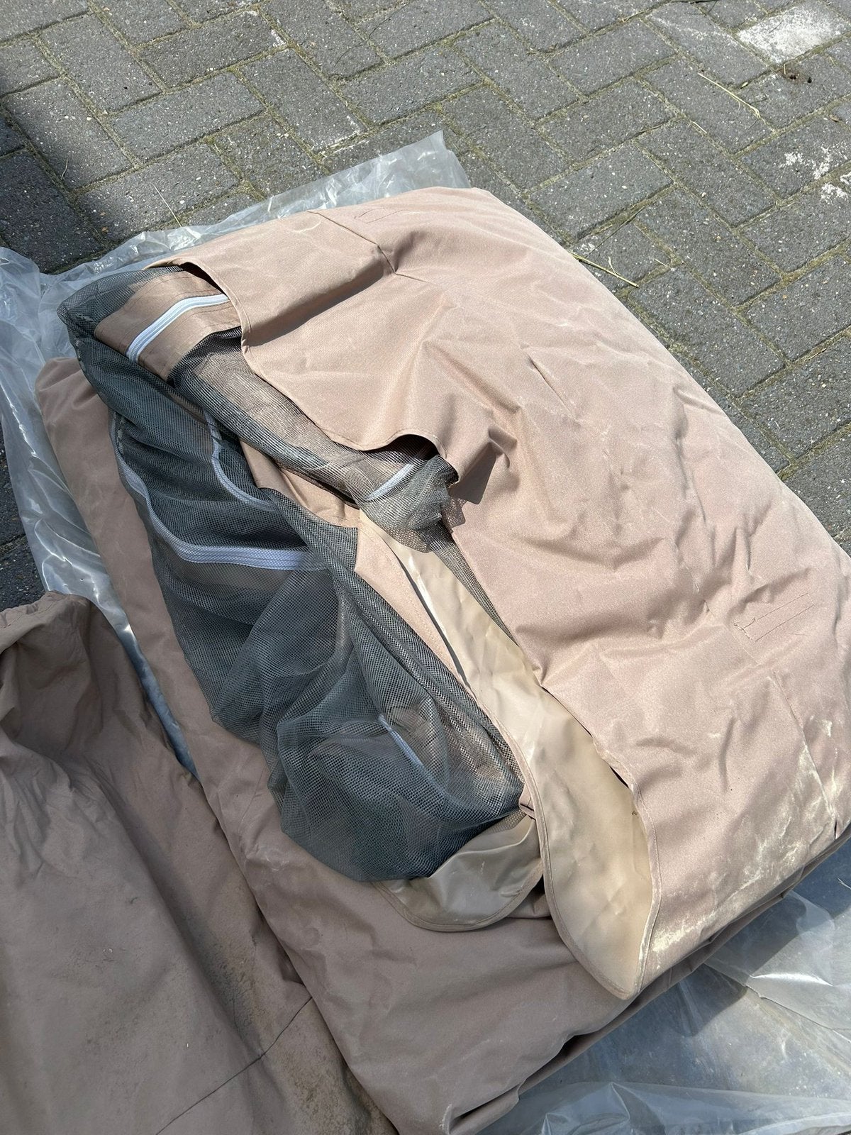 Partytent beige met muggen/vliegen gaas, Tuin en Terras, Ophalen, Zo goed als nieuw, Minder dan 5 meter