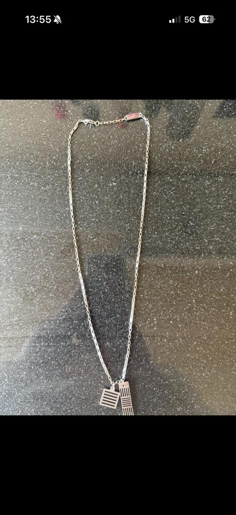 Luis vuitton ketting, Ophalen of Verzenden, Zo goed als nieuw, Overige materialen