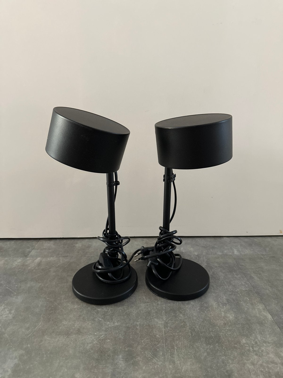 Stijlvolle zwarte nachtlampjes  - Compact en modern design, Ophalen, Zo goed als nieuw, IKEA, Design