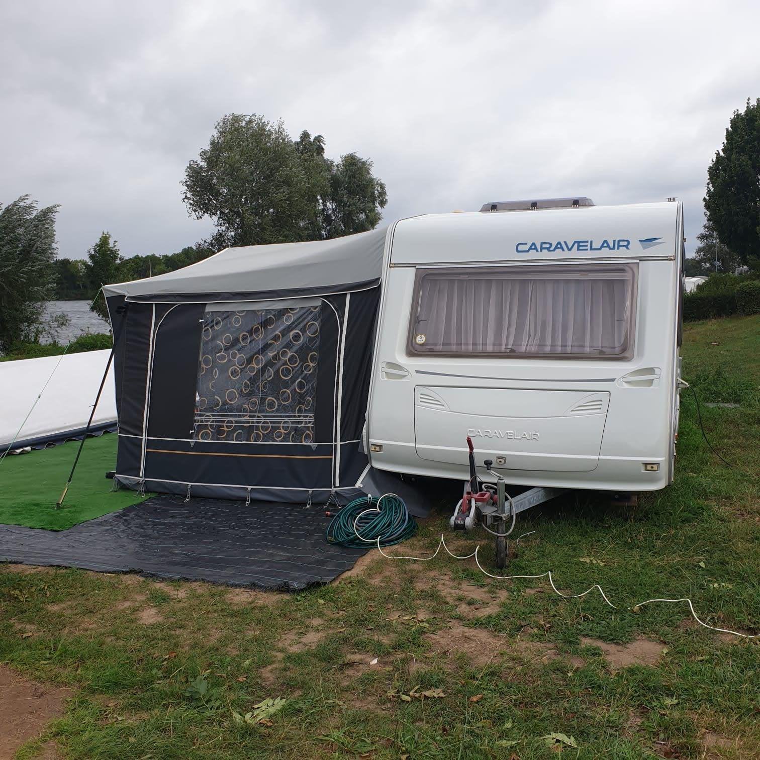 Caravelair soleria 485 te koop, Caravans en Kamperen, Rondzit, Schokbreker, Particulier, 4 tot 5 meter