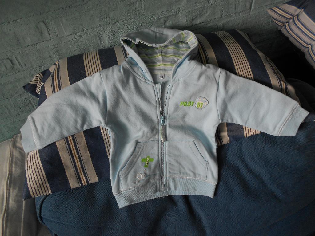 licht blauw vestje mt 68 Nieuw, Kinderen en Baby's, Babykleding | Maat 68, Ophalen, Zeeman, Truitje of Vestje, Nieuw