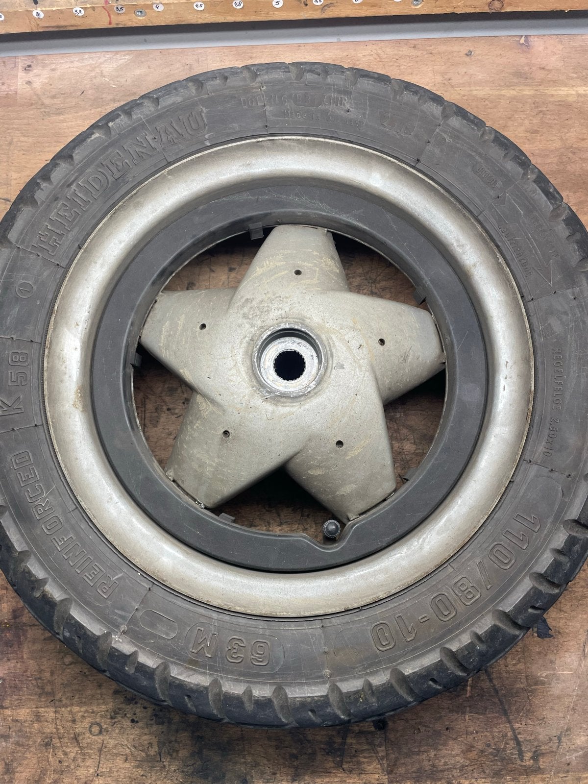 Achterwiel Piaggio SKR / Skipper - 110mm trommelrem, Ophalen of Verzenden, Gebruikt, Overige typen, Piaggio