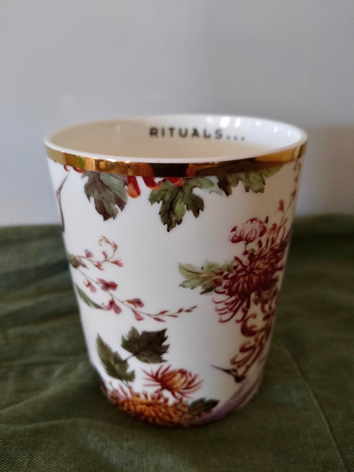 Rituals Luxury Candle Holder Tropical Cranes Nieuwstaat, Meerkleurig, Ophalen of Verzenden, Steen/keramiek, Oosters
