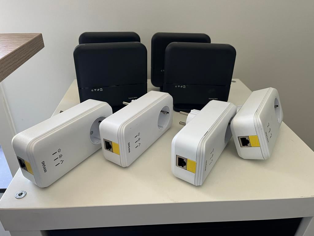 Experia WiFi Boosters en DVS650 Powerline Adapters, Ophalen of Verzenden, Gebruikt, Router