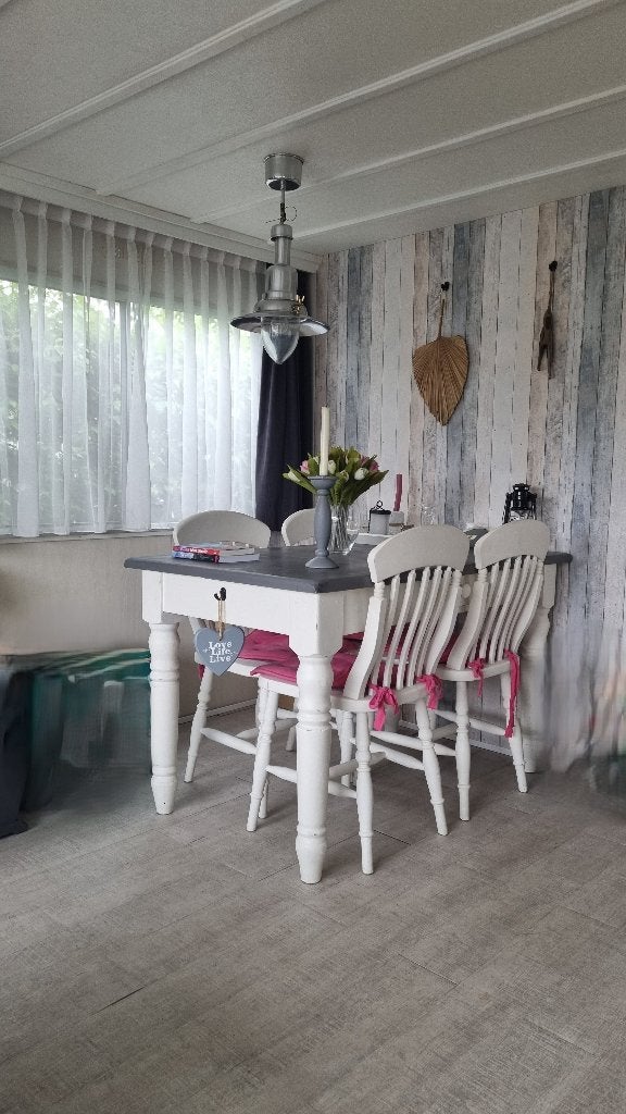 Hangemaakte grenen eettafel gerestyled, Huis en Inrichting, Ophalen, Gebruikt, 50 tot 100 cm, 100 tot 150 cm