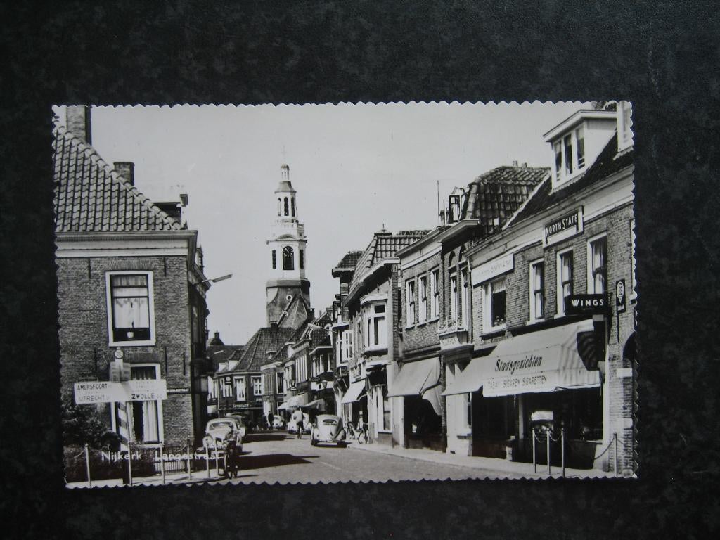 NIJKERK Langestraat meerdere vw kevers, Ophalen of Verzenden, 1940 tot 1960, Gelderland