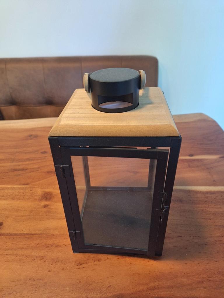 Lantaarn industriële look. Leuk voor kaarsen!, Huis en Inrichting, Woonaccessoires | Kandelaars en Kaarsen, Ophalen of Verzenden