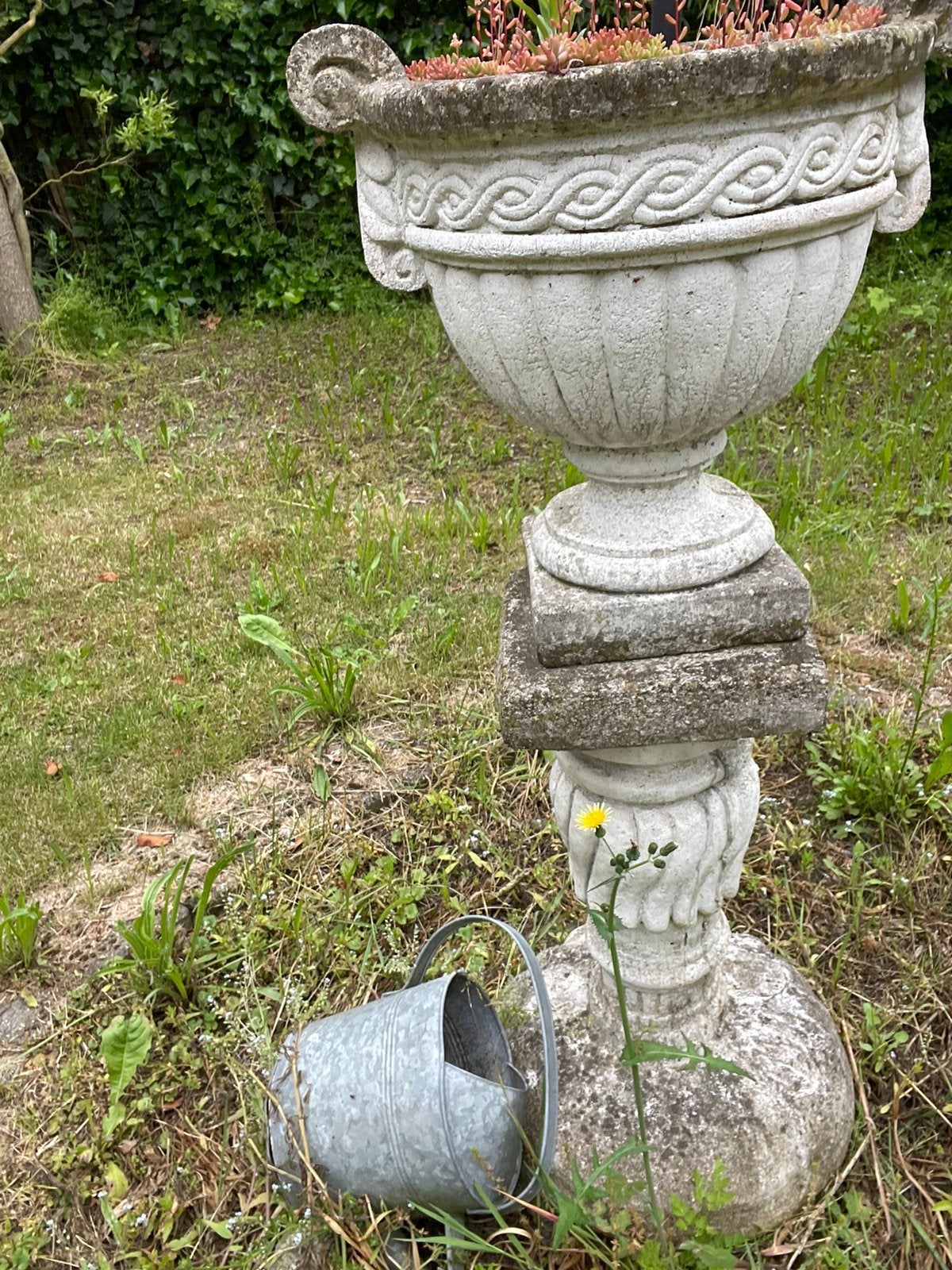 Sokkel/ plantenbak, Tuin en Terras, Bloembakken en Plantenbakken, Ophalen, Steen, Gebruikt, Rond