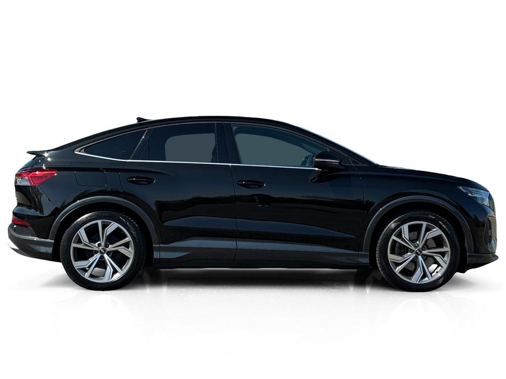 Audi Q4 Sportback e-tron 40 Launch Advanced 77 kWh ✅ Warmt, Automaat, Gebruikt, Zwart, 2020 kg