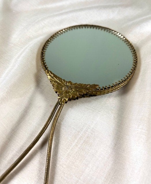 Antieke Franse Victoriaanse verguld bronzen handspiegel, Antiek en Kunst, Ophalen of Verzenden, Rond, Minder dan 50 cm, Minder dan 100 cm