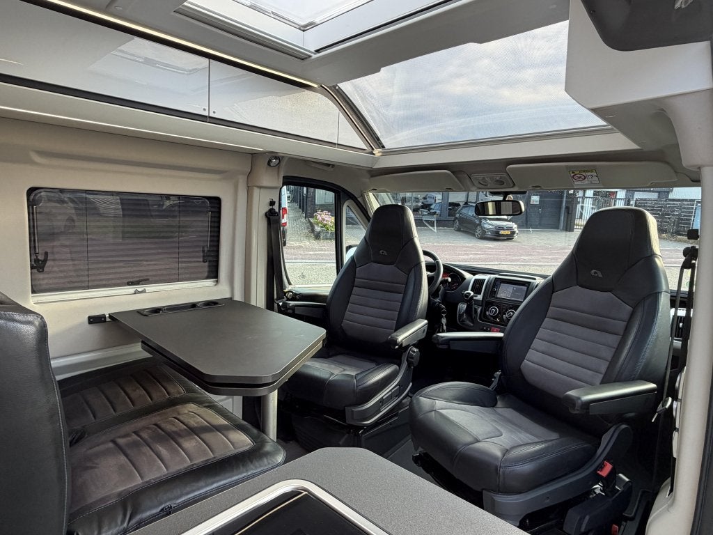 Adria Twin SUPREME 640 SLB- 9T AUTOMAAT-LENGTE BEDDEN. ENZ., Caravans en Kamperen, Campers, Buscamper of Camperbus, Bedrijf, Adria