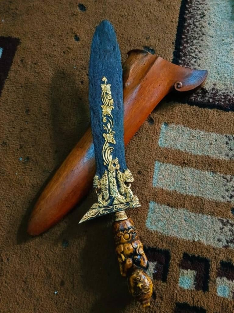 Antieke Keris Bethok Naga Kembar Keleng Kinatah Goud SVD33, Verzenden
