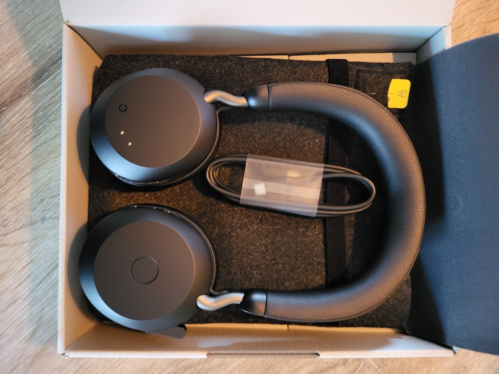 Jabra Evolve2 75 Headset - Nieuw in doos, Computers en Software, Headsets, Nieuw, Over-ear, Ophalen of Verzenden