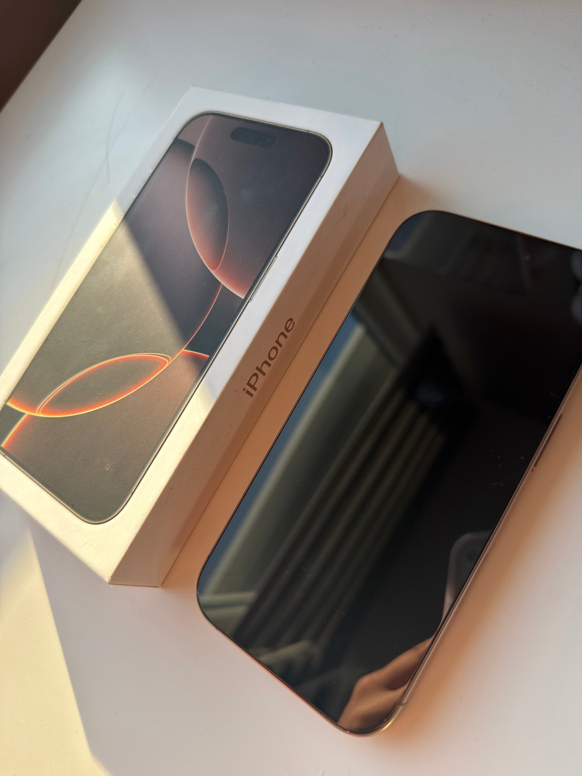 iPhone 16 Pro 128 GB Desert Titanium - Zo goed als nieuw, Telecommunicatie, Mobiele telefoons | Apple iPhone, 128 GB, Zo goed als nieuw